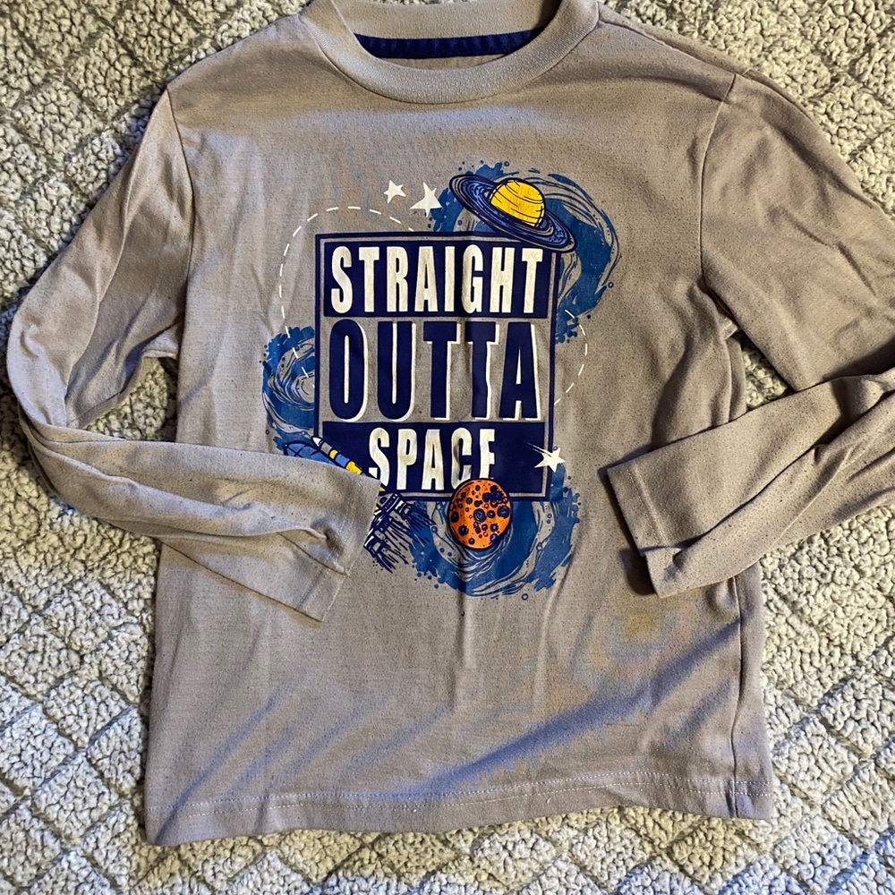 Boy’s Size 8/10 Pajama Top